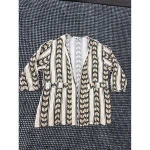 Fashion Nova Kimono Cardigan Womens Medium Tan Black Excellent Tribal Boho Print